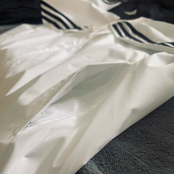 Adidas Women's Black and White Jacket - Picture 11 of 14